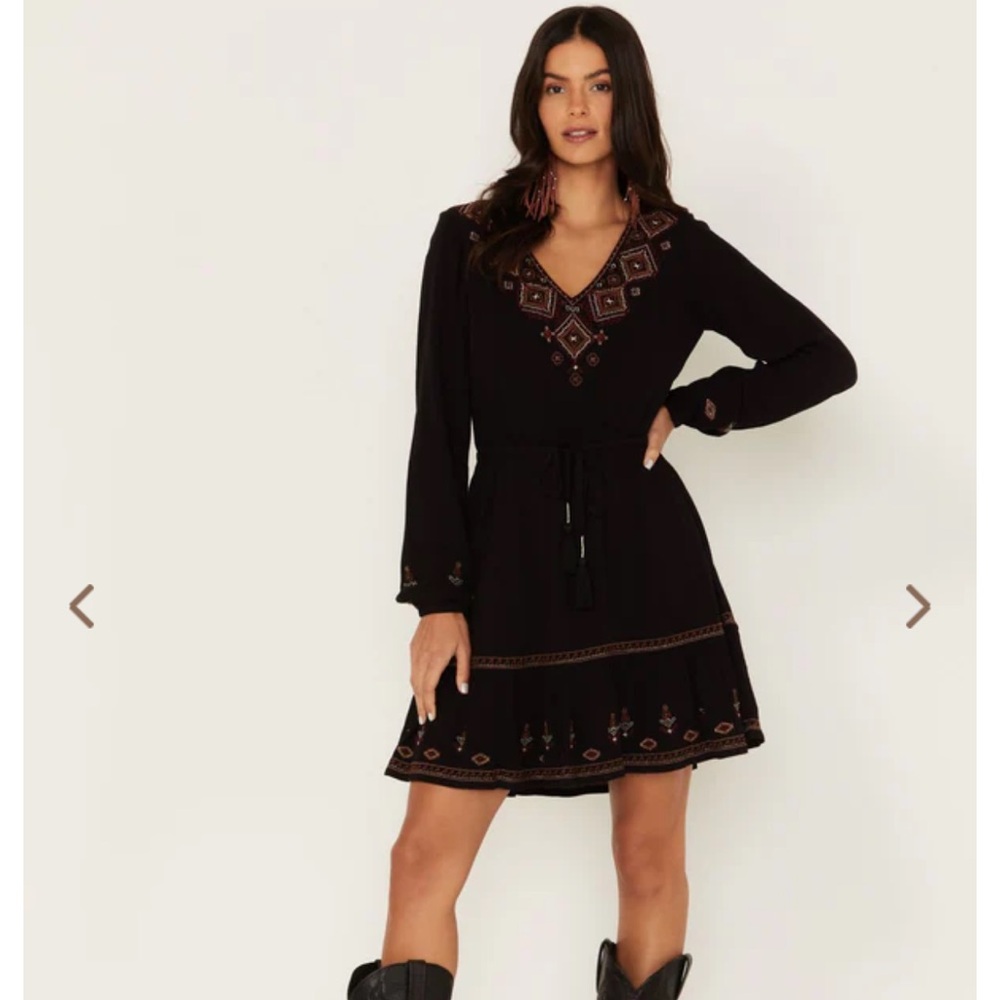 Like New Idyllwind Hurst Embroidered Mini Dress